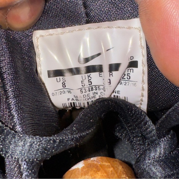 Nike Huarache Run Triple Black 2016 Sneakers Women’s Size 8 - Picture 6 of 6